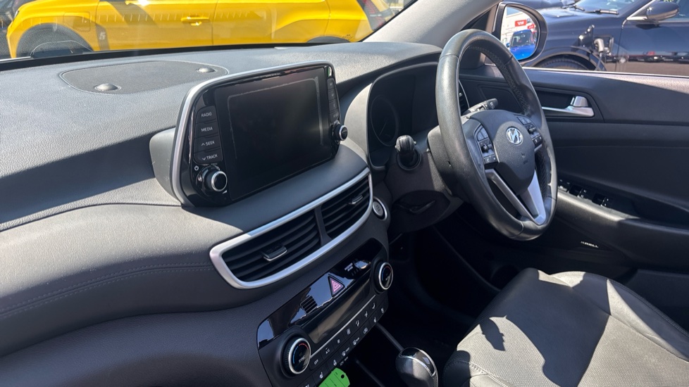 Hyundai TUCSON 1.6 TGDi 177 Premium SE 5dr 2WD DCT Petrol Estate - Image 9