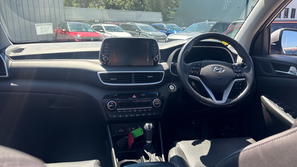 Hyundai TUCSON 1.6 TGDi 177 Premium SE 5dr 2WD DCT Petrol Estate - Image 10