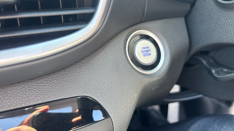 Hyundai TUCSON 1.6 TGDi 177 Premium SE 5dr 2WD DCT Petrol Estate - Image 37