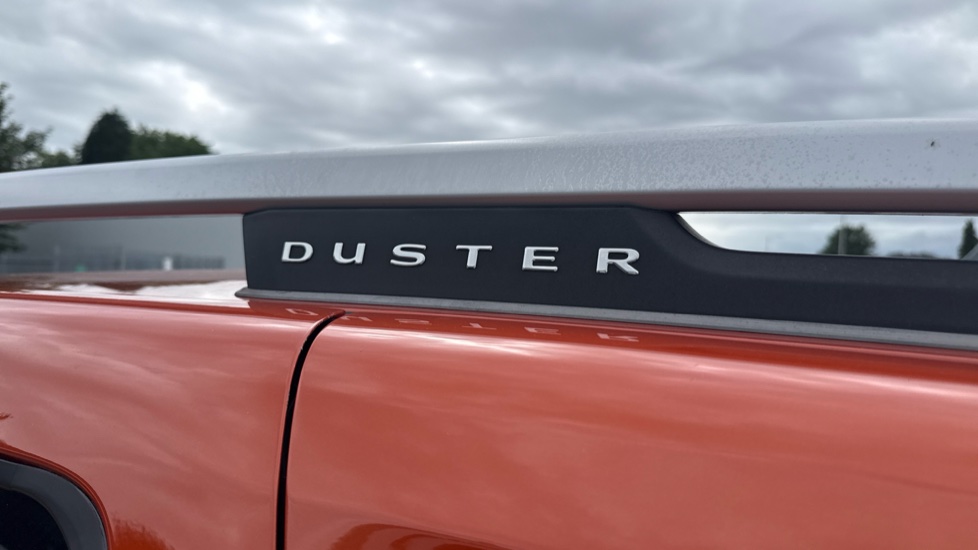 Dacia Duster 1.3 TCe 150 Prestige 5dr EDC Petrol Estate - Image 30
