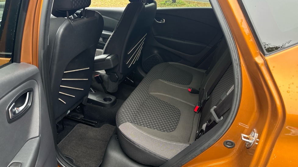 Renault Captur 1.5 dCi 90 Dynamique S Nav 5dr Diesel Hatchback - Image 16