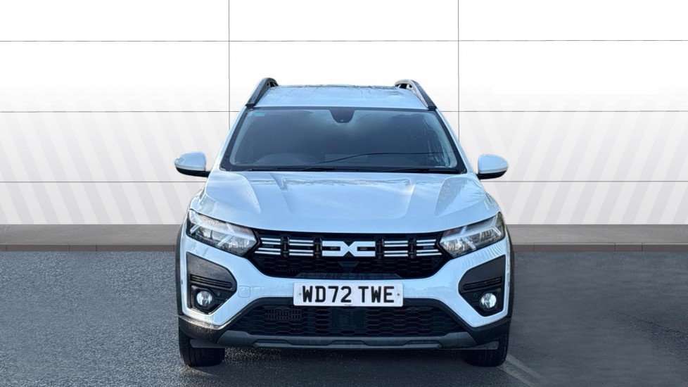 Dacia Jogger 1.0 TCe Expression 5dr Petrol Estate - Image 3