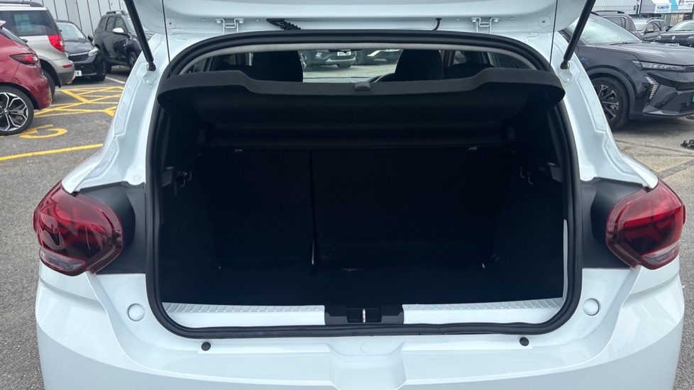 Dacia Sandero 1.0 SCe Essential 5dr Petrol Hatchback - Image 4