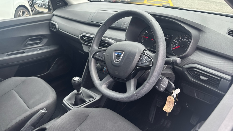 Dacia Sandero 1.0 SCe Essential 5dr Petrol Hatchback - Image 11