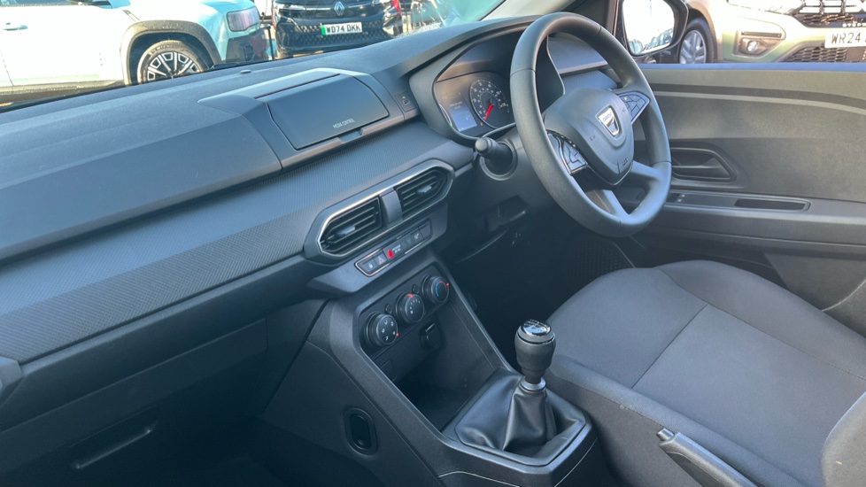 Dacia Sandero 1.0 SCe Essential 5dr Petrol Hatchback - Image 9
