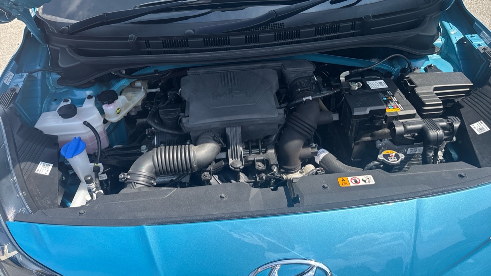 Hyundai i10 1.2 MPi SE Connect 5dr Auto Petrol Hatchback - Image 8