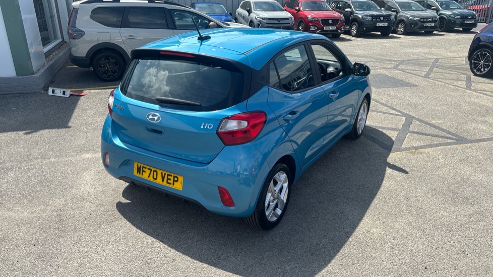 Hyundai i10 1.2 MPi SE Connect 5dr Auto Petrol Hatchback - Image 25