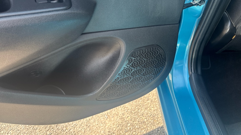 Hyundai i10 1.2 MPi SE Connect 5dr Auto Petrol Hatchback - Image 36