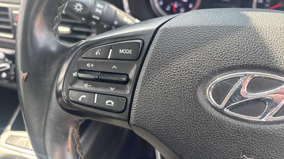 Hyundai i10 1.2 MPi SE Connect 5dr Auto Petrol Hatchback - Image 41