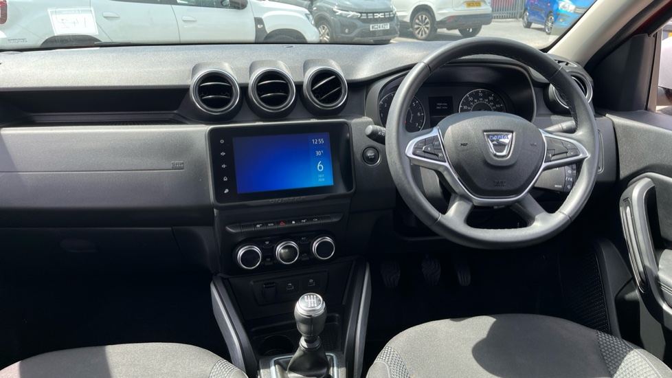 Dacia Duster 1.3 TCe 130 Prestige 5dr Petrol Estate - Image 10