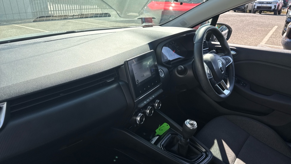 Renault Clio 1.0 TCe 90 Iconic Edition 5dr Petrol Hatchback - Image 9