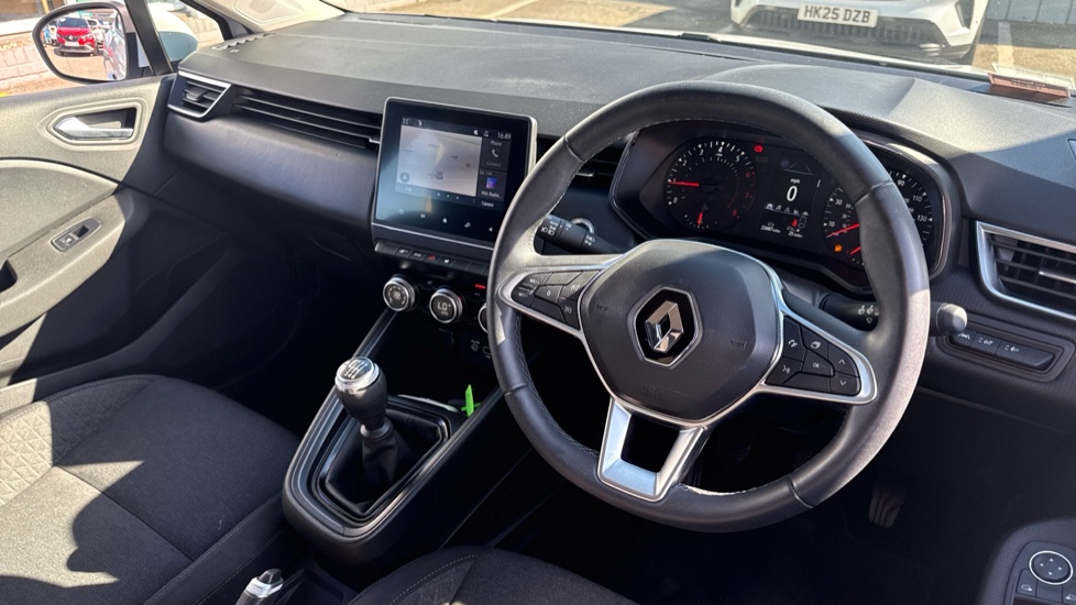 Renault Clio 1.0 TCe 90 Iconic Edition 5dr Petrol Hatchback - Image 11