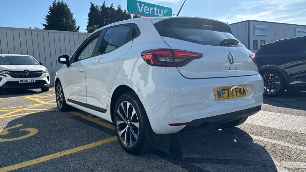 Renault Clio 1.0 TCe 90 Iconic Edition 5dr Petrol Hatchback - Image 44