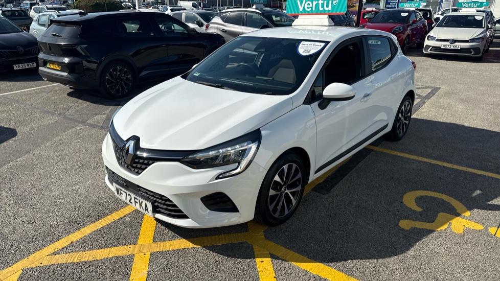 Renault Clio 1.0 TCe 90 Iconic Edition 5dr Petrol Hatchback - Image 45