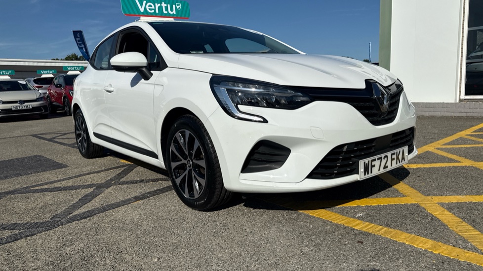 Renault Clio 1.0 TCe 90 Iconic Edition 5dr Petrol Hatchback - Image 48