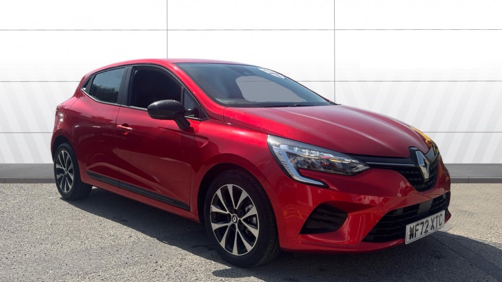 Renault Clio 1.0 TCe 90 Evolution 5dr Petrol Hatchback - Image 1