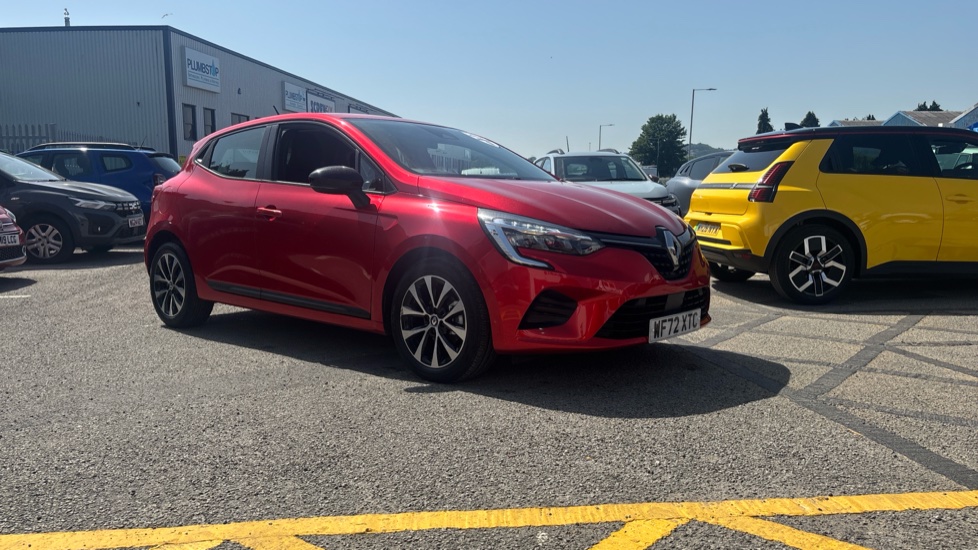 Renault Clio 1.0 TCe 90 Evolution 5dr Petrol Hatchback - Image 22