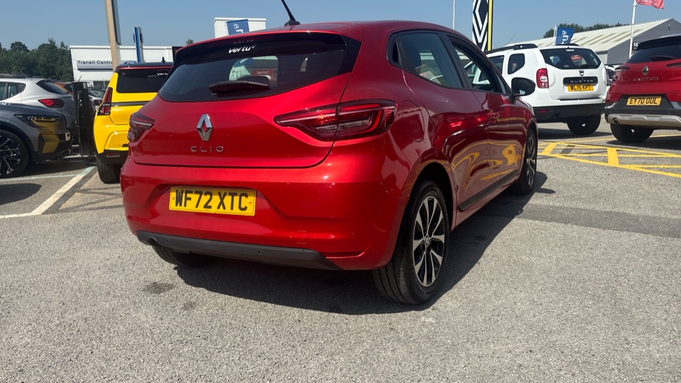 Renault Clio 1.0 TCe 90 Evolution 5dr Petrol Hatchback - Image 25