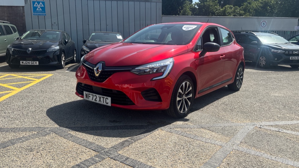 Renault Clio 1.0 TCe 90 Evolution 5dr Petrol Hatchback - Image 31