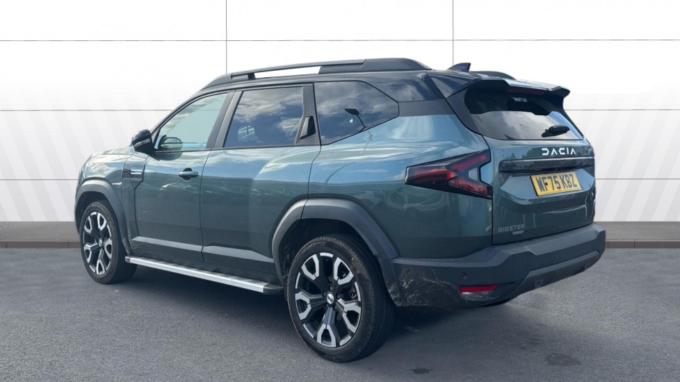 Dacia Bigster 1.8 Hybrid 155 Journey 5dr Auto Hybrid Estate - Image 2
