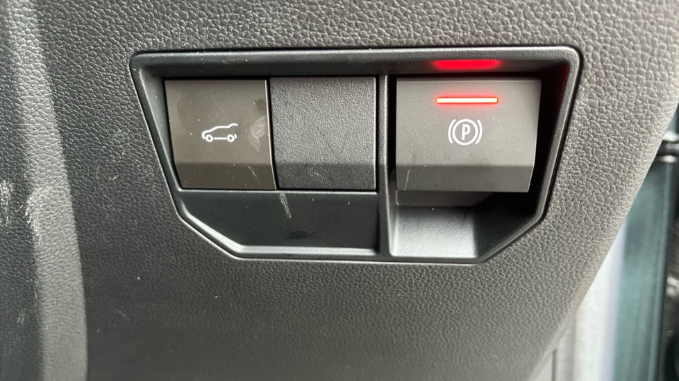 Dacia Bigster 1.8 Hybrid 155 Journey 5dr Auto Hybrid Estate - Image 27