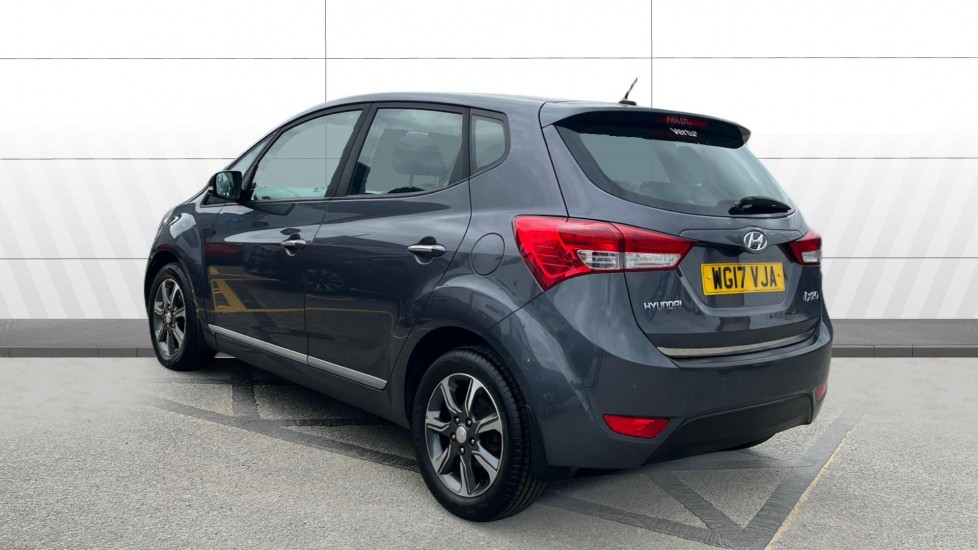 Hyundai ix20 1.4 Blue Drive SE 5dr Petrol Hatchback - Image 2