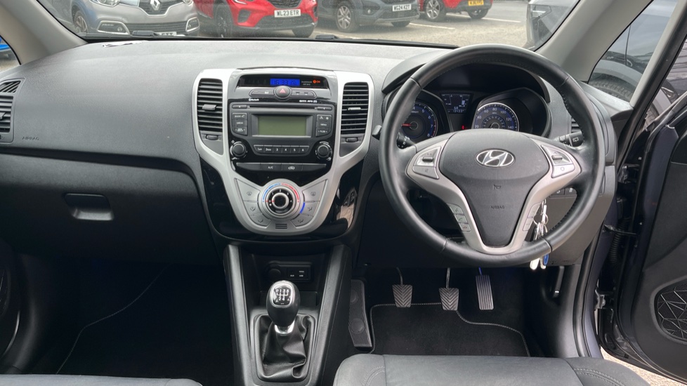 Hyundai ix20 1.4 Blue Drive SE 5dr Petrol Hatchback - Image 10