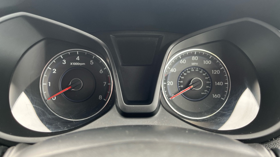 Hyundai ix20 1.4 Blue Drive SE 5dr Petrol Hatchback - Image 18