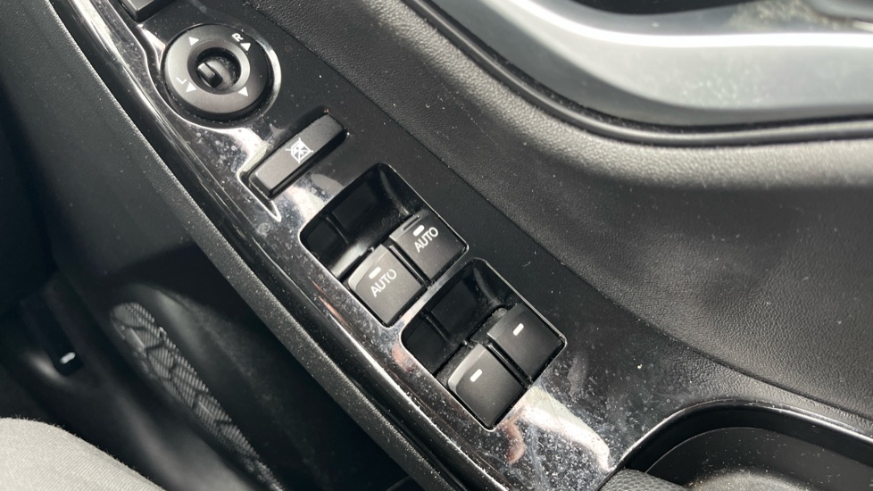 Hyundai ix20 1.4 Blue Drive SE 5dr Petrol Hatchback - Image 26