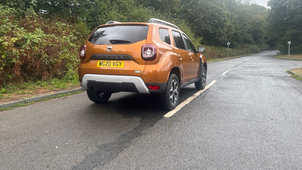 Dacia Duster 1.0 TCe 100 Prestige 5dr Bi Fuel Estate - Image 24