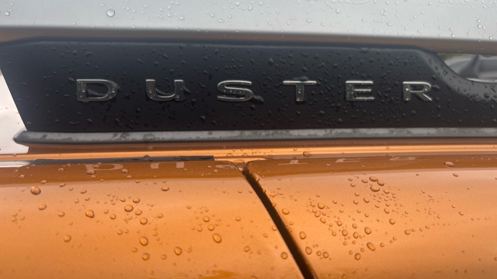 Dacia Duster 1.0 TCe 100 Prestige 5dr Bi Fuel Estate - Image 31
