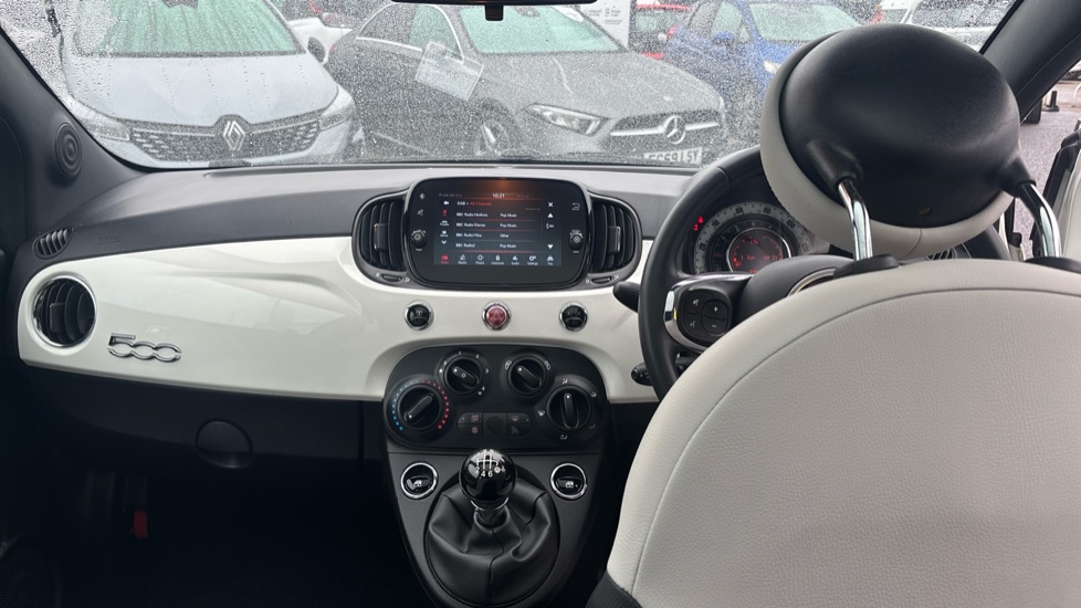 Fiat 500 1.0 Mild Hybrid Dolcevita [Part Leather] 3dr Petrol Hatchback - Image 10