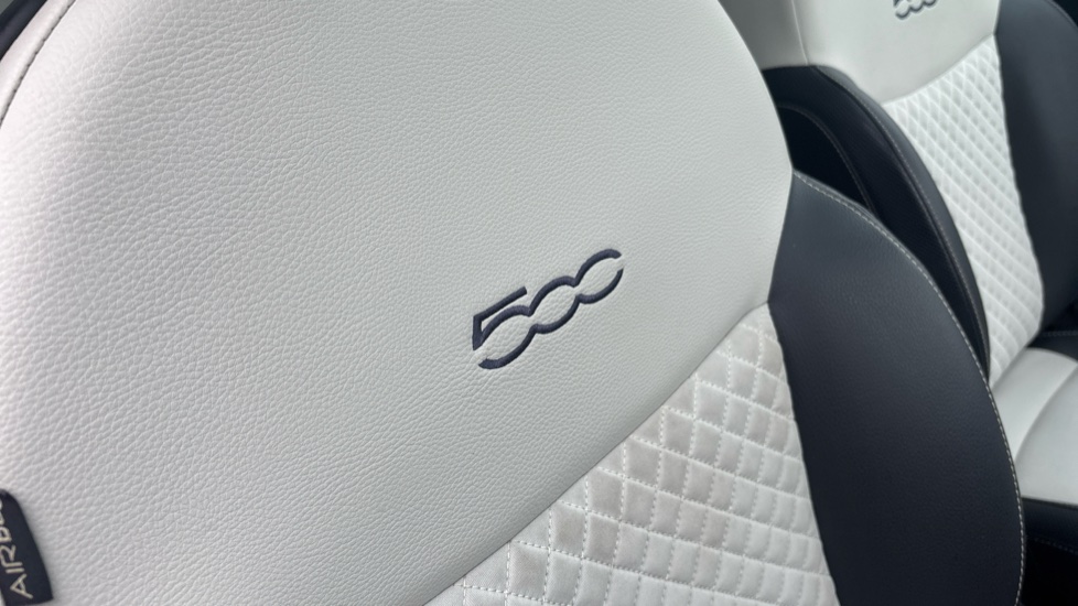 Fiat 500 1.0 Mild Hybrid Dolcevita [Part Leather] 3dr Petrol Hatchback - Image 29