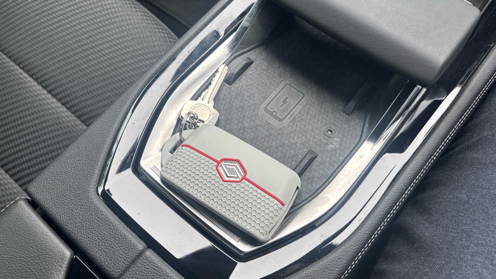 Renault Austral E-Tech Full Hybrid Techno Esprit Alpine 5dr Auto Hybrid Estate - Image 19