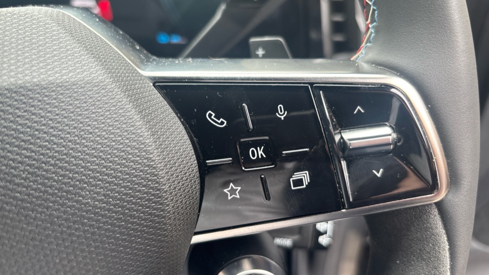 Renault Austral E-Tech Full Hybrid Techno Esprit Alpine 5dr Auto Hybrid Estate - Image 40
