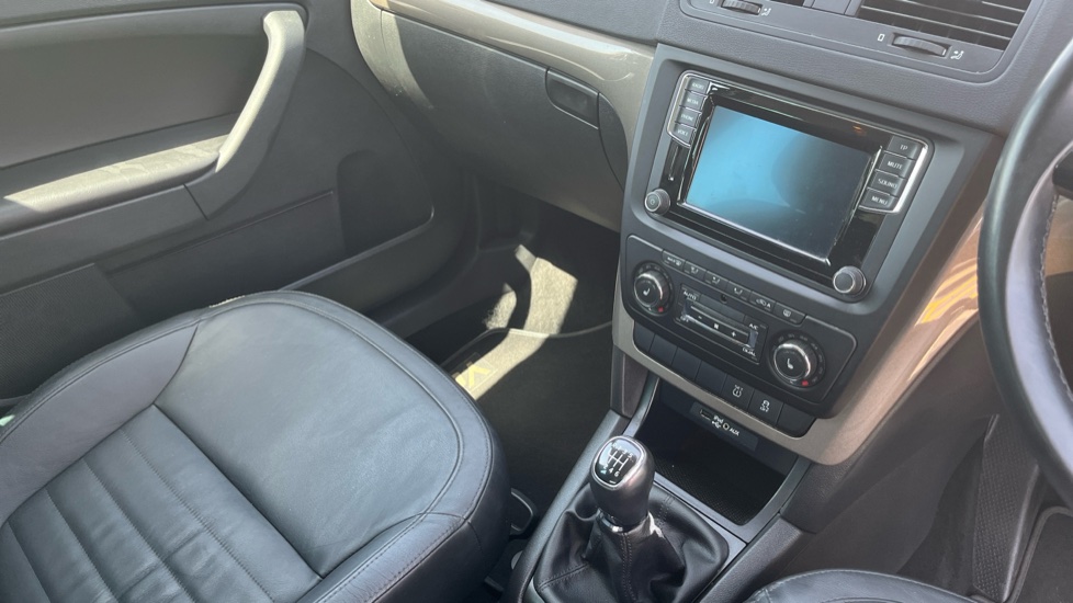 Skoda Yeti 1.2 TSI Elegance 5dr Petrol Estate - Image 14