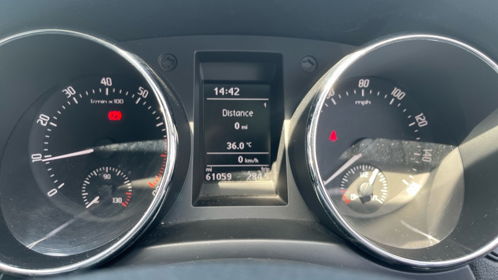 Skoda Yeti 1.2 TSI Elegance 5dr Petrol Estate - Image 18