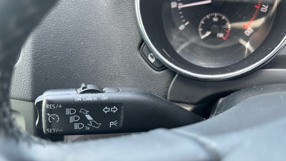 Skoda Yeti 1.2 TSI Elegance 5dr Petrol Estate - Image 24