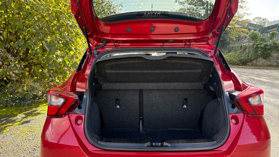 Nissan Micra 0.9 IG-T N-Connecta 5dr Petrol Hatchback - Image 4