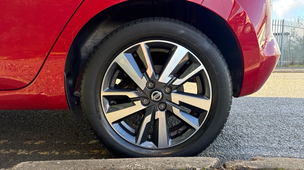 Nissan Micra 0.9 IG-T N-Connecta 5dr Petrol Hatchback - Image 7