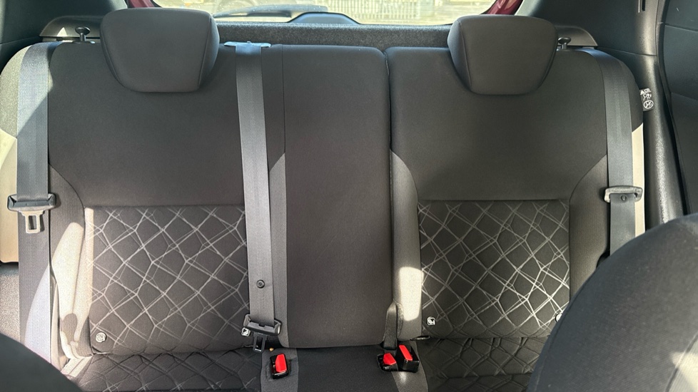 Nissan Micra 0.9 IG-T N-Connecta 5dr Petrol Hatchback - Image 15