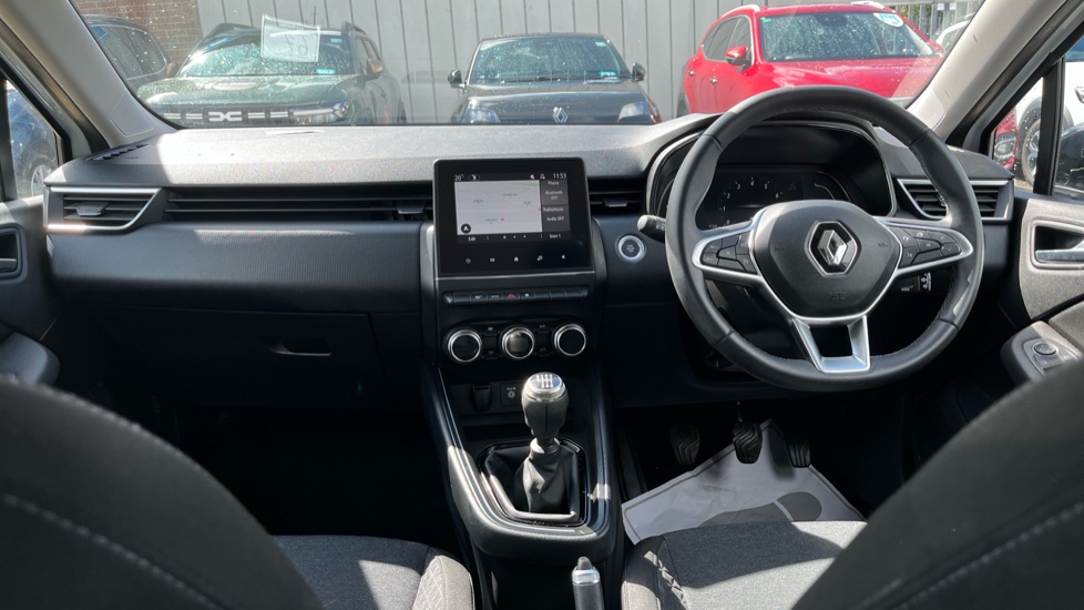 Renault Clio 1.0 TCe 90 Evolution 5dr Petrol Hatchback - Image 10