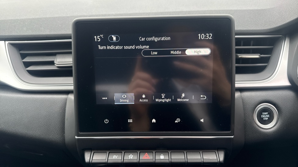 Renault Captur 1.6 E-Tech full hybrid 145 Techno 5dr Auto Hybrid Hatchback - Image 50