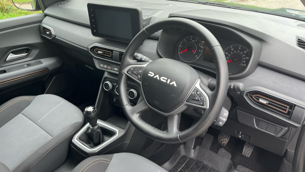 Dacia Sandero Stepway 1.0 TCe Extreme 5dr Petrol Hatchback - Image 11