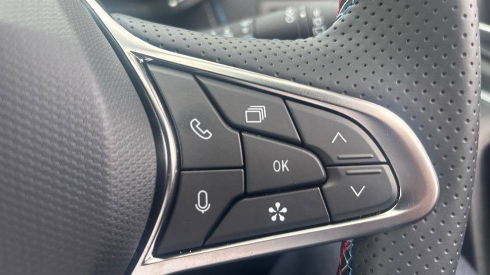 Renault Captur 1.8 E-Tech Full Hybrid 160 Esprit Alpine 5dr Auto Hybrid Hatchback - Image 34