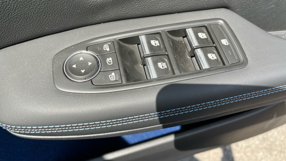 Renault Megane E-Tech EV60 160kW Techno Esprit Alpine 60kWh 5dr Auto Electric Hatchback - Image 8