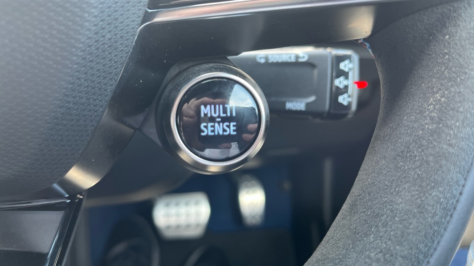 Renault Megane E-Tech EV60 160kW Techno Esprit Alpine 60kWh 5dr Auto Electric Hatchback - Image 28
