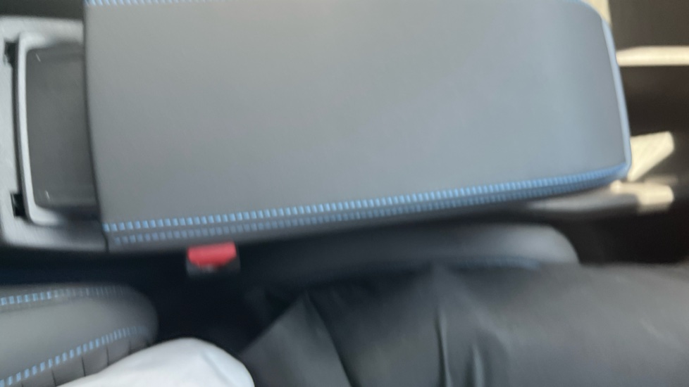 Renault Megane E-Tech EV60 160kW Techno Esprit Alpine 60kWh 5dr Auto Electric Hatchback - Image 30