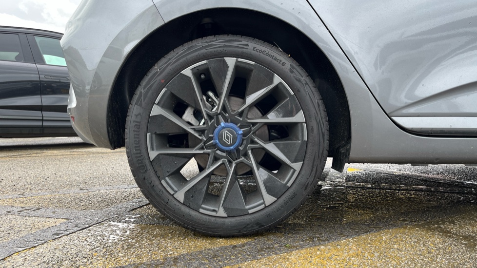 Renault Clio 1.0 TCe 90 Techno Esprit Alpine 5dr Petrol Hatchback - Image 7