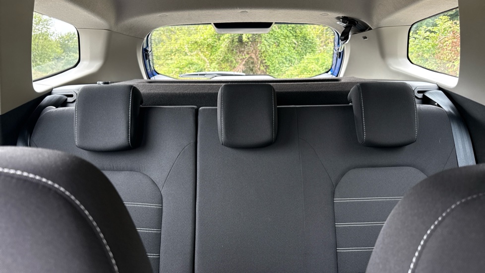 Dacia Duster 1.0 TCe 90 Expression 5dr Petrol Estate - Image 15